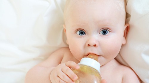 婴儿奶粉哪个牌子好?优质婴儿奶粉品牌都具备