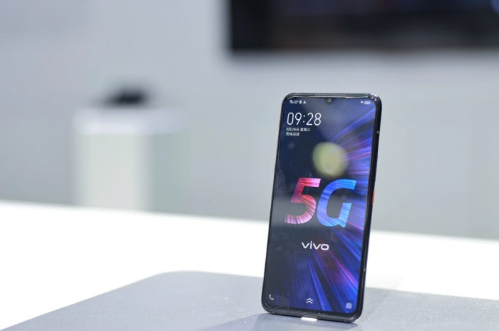 vivo S6将发布 这很可能是最适合年轻的一款5G新机