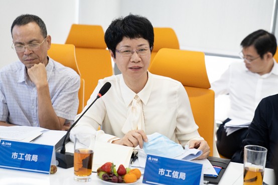 深圳市副市长聂新平率团下企业开展三维互联网调研