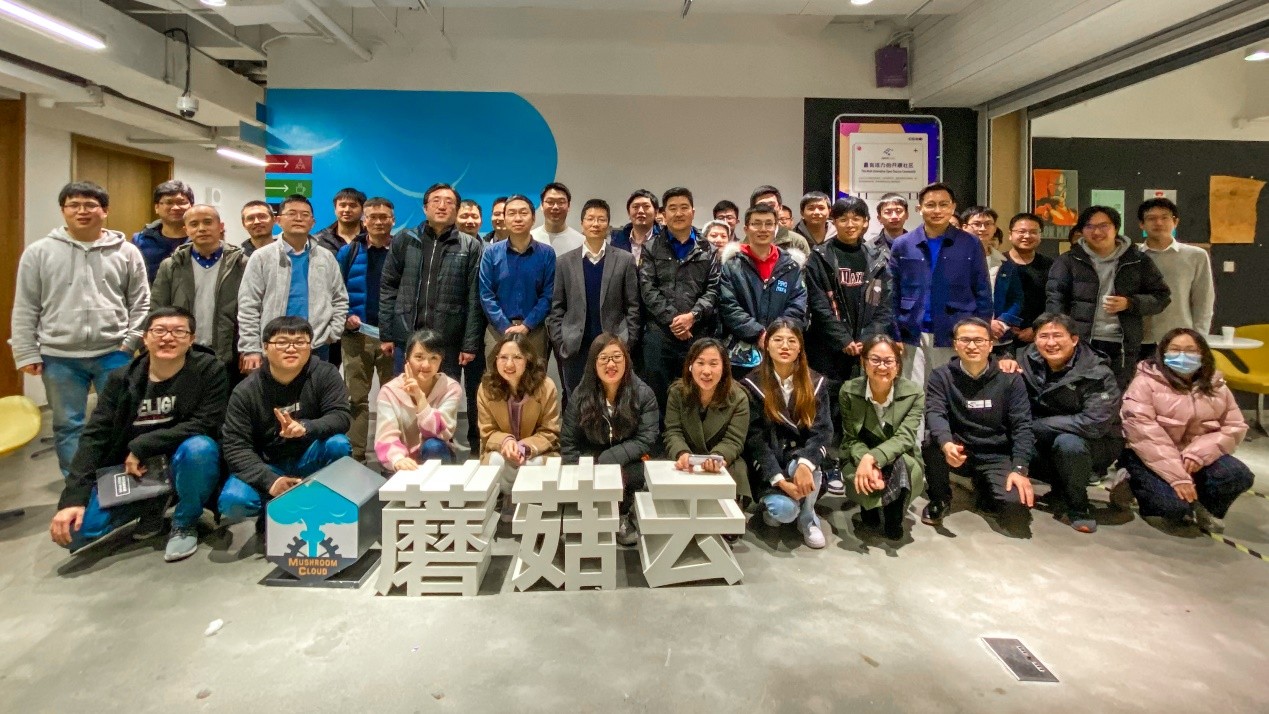 openEuler MIC Meetup|上海站—蘑菇云创客空间圆满结束