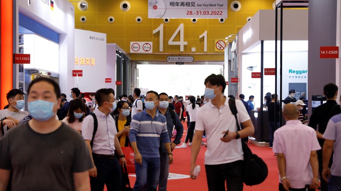 2021年中国广州国际家具生产设备及配料展览会（CIFM / interzum guangzhou）隆重开幕—— 聚焦全球家具贸易新风向