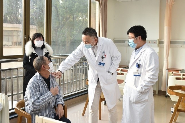 上海首个实体化“食管肿瘤整合病房”在胸科医院启动