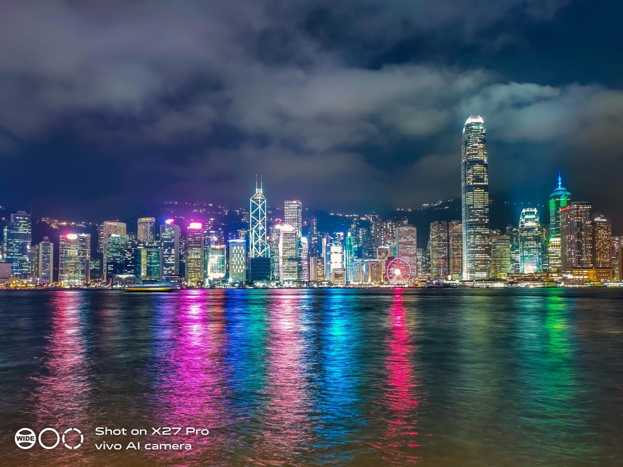 假期出游香港！vivo手机全程相伴，定格美到爆炸的景色