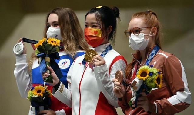 中国2020奥运会首日捷报连连，豪取三金，乒乓球也喜获首胜