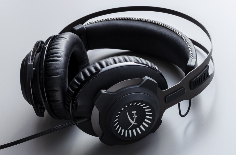 听音辨位专家 HyperX黑鹰7.1进化版游戏耳机