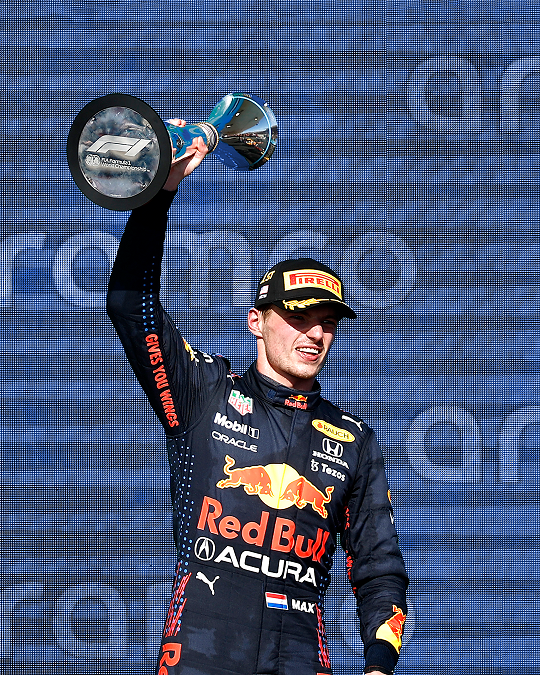 马克斯·维斯塔潘夺冠，Acura重现F1赛场迎佳绩