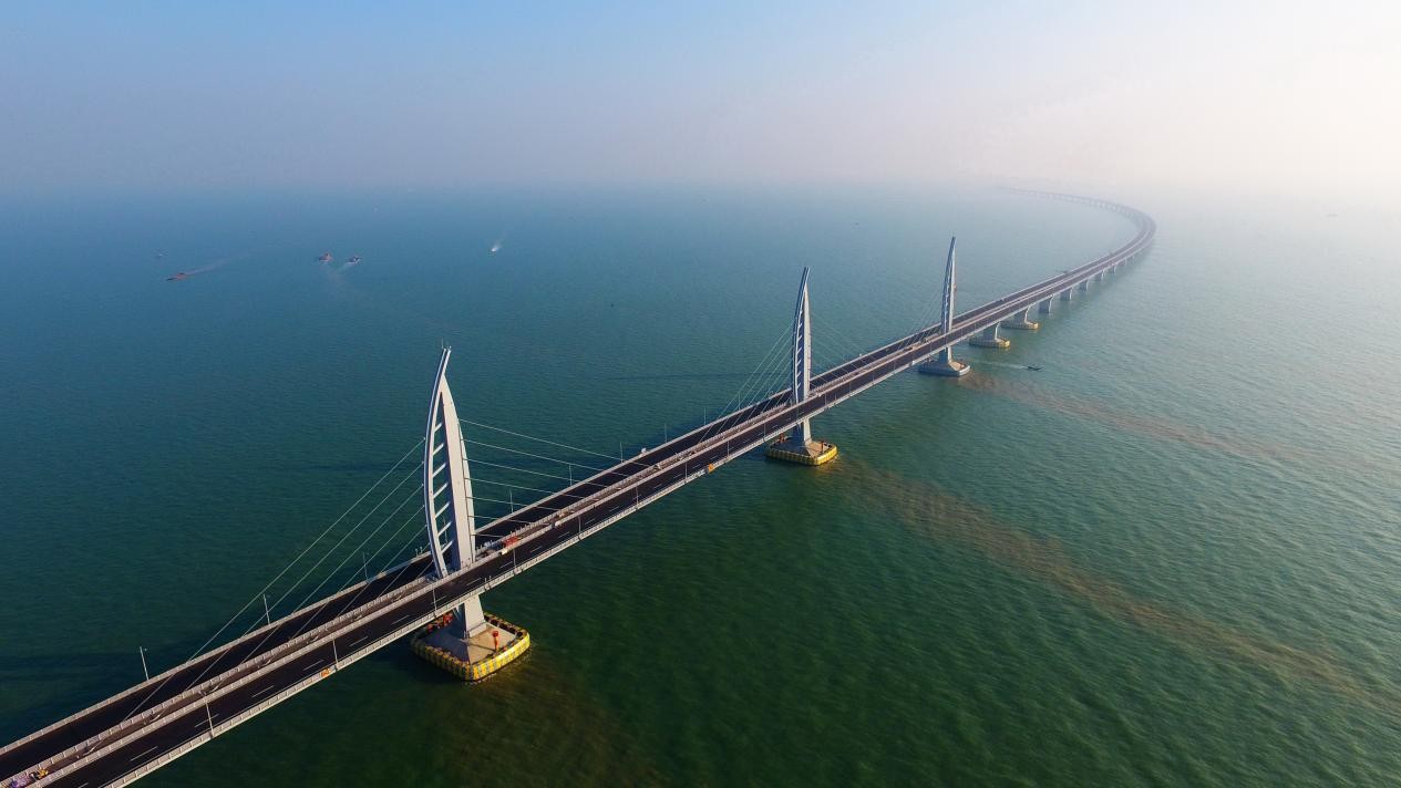 标准引领 构筑“高速”广东建成高速公路逾万里