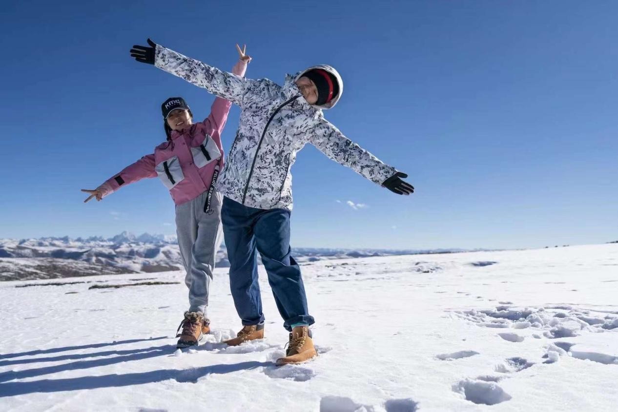 中国最美的雪山在哪里？KMC横跨2000公里，带你寻找人间仙境