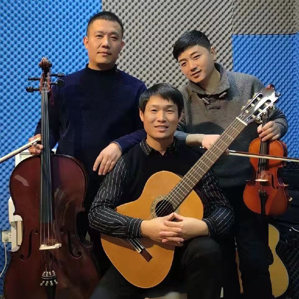 河南省驻马店音乐人创作歌曲《此战必赢》愿疫情早日结束！