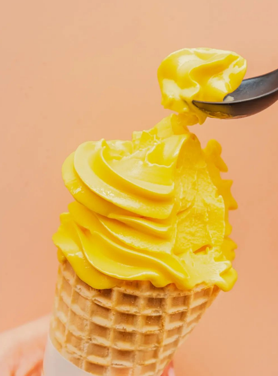 盼“夏”何解，吃“冰”PO照，益禾堂冰淇淋拍了拍你！
