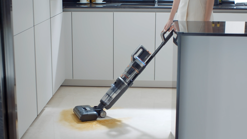 莱克天狼星吸尘洗地机，全屋干湿清洁一机解决，引领清洁产品升级换代潮流