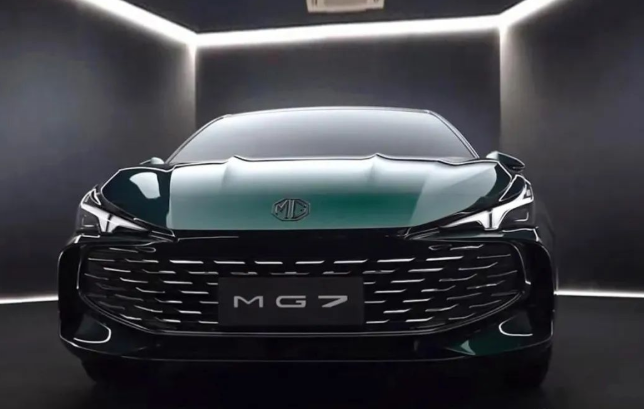 “国产帕梅”MG7实车曝光，跑车质感值得期待
