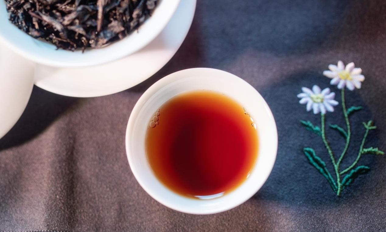 兴久岩茶之陈年老茶为什么好？