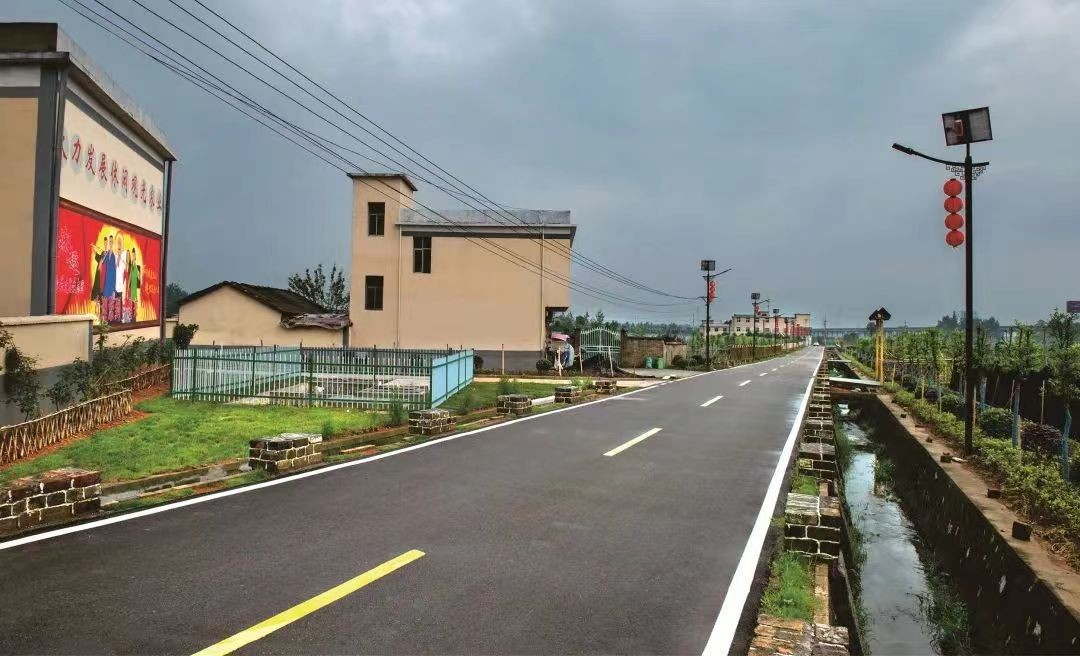 咸安区农村公路养护稳步推进