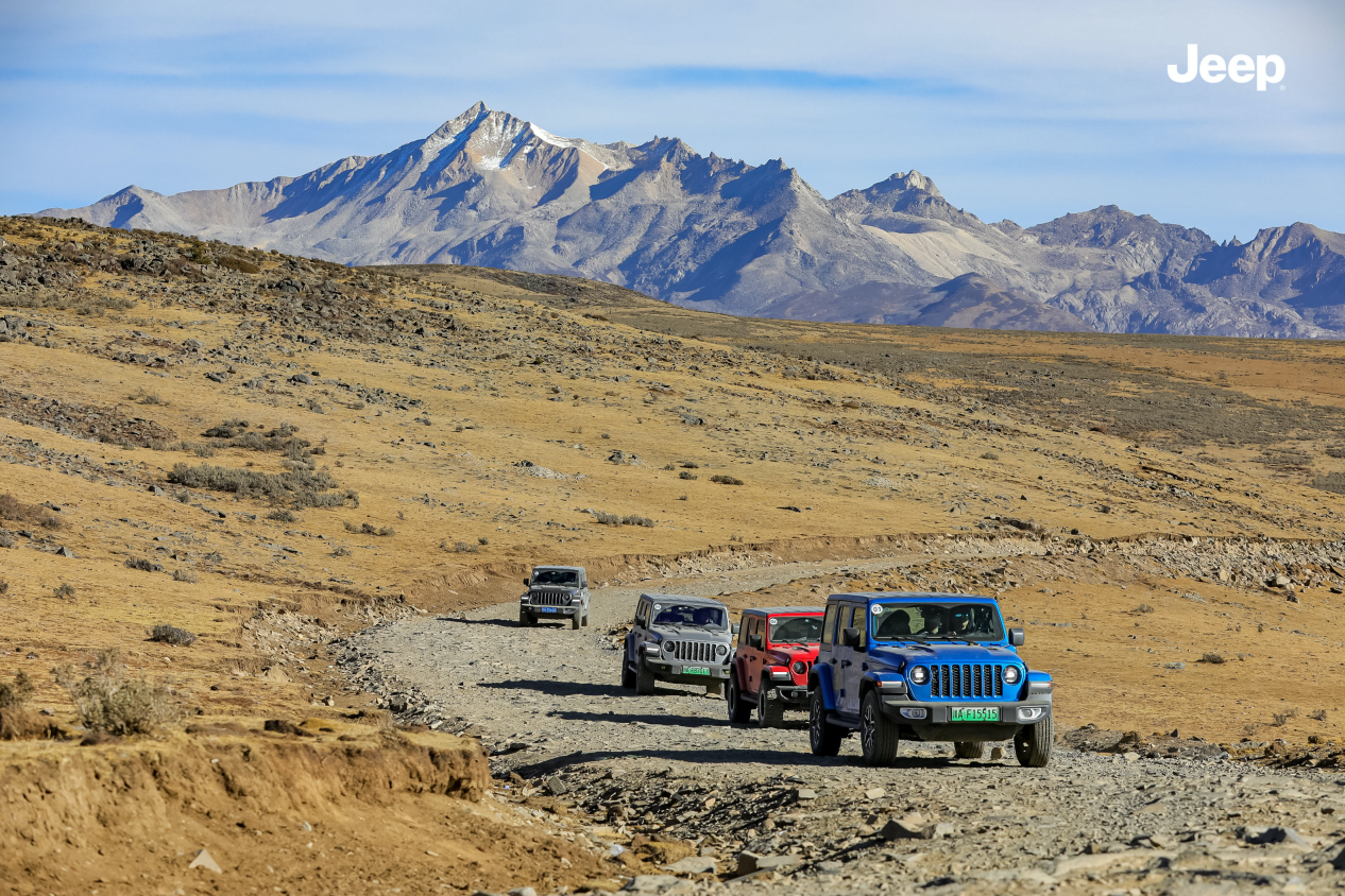 探寻高原雪山秘境，Jeep“J致越野 探享无界”走入大美川西